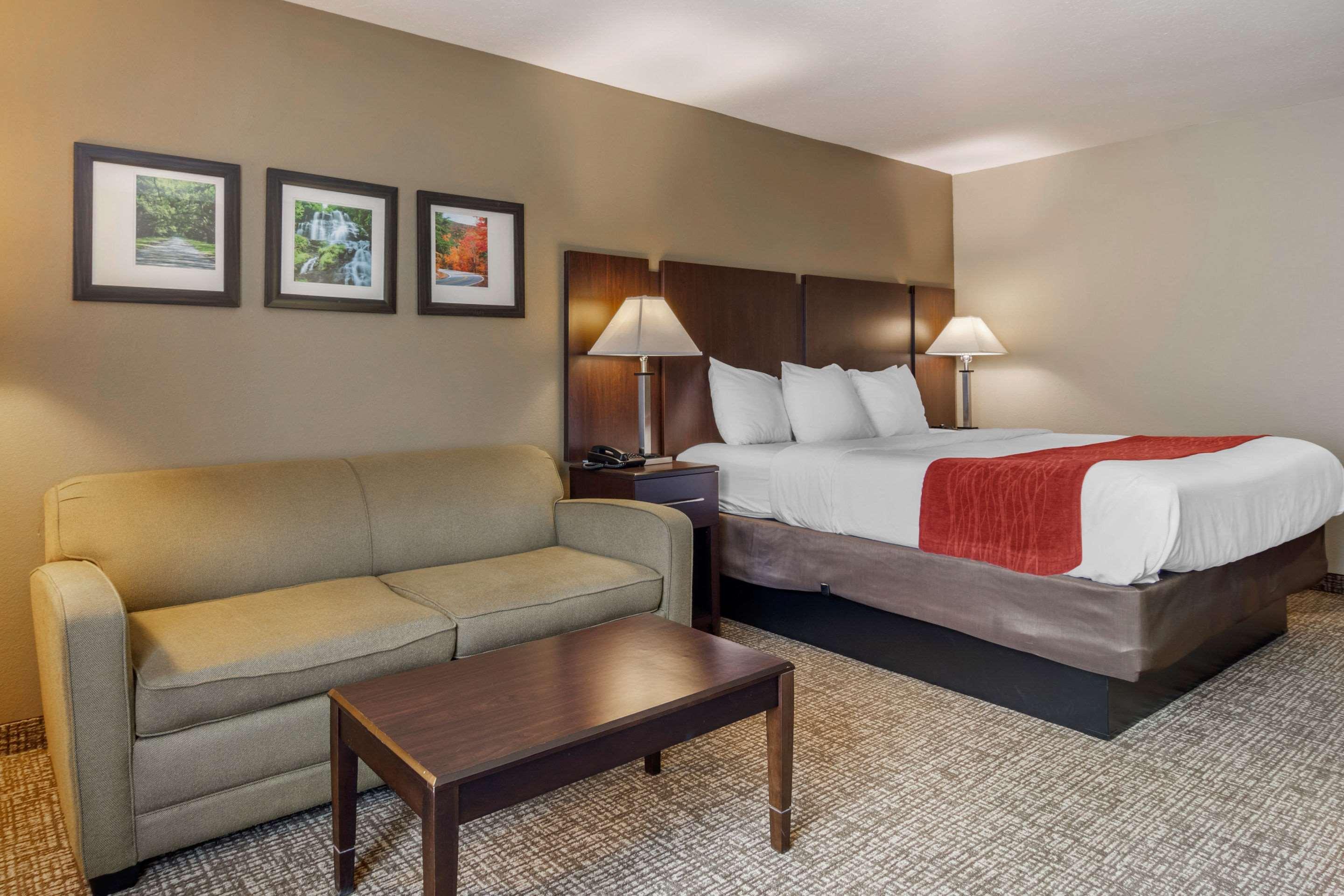 Comfort Inn & Suites Perry National Fairgrounds Area Экстерьер фото
