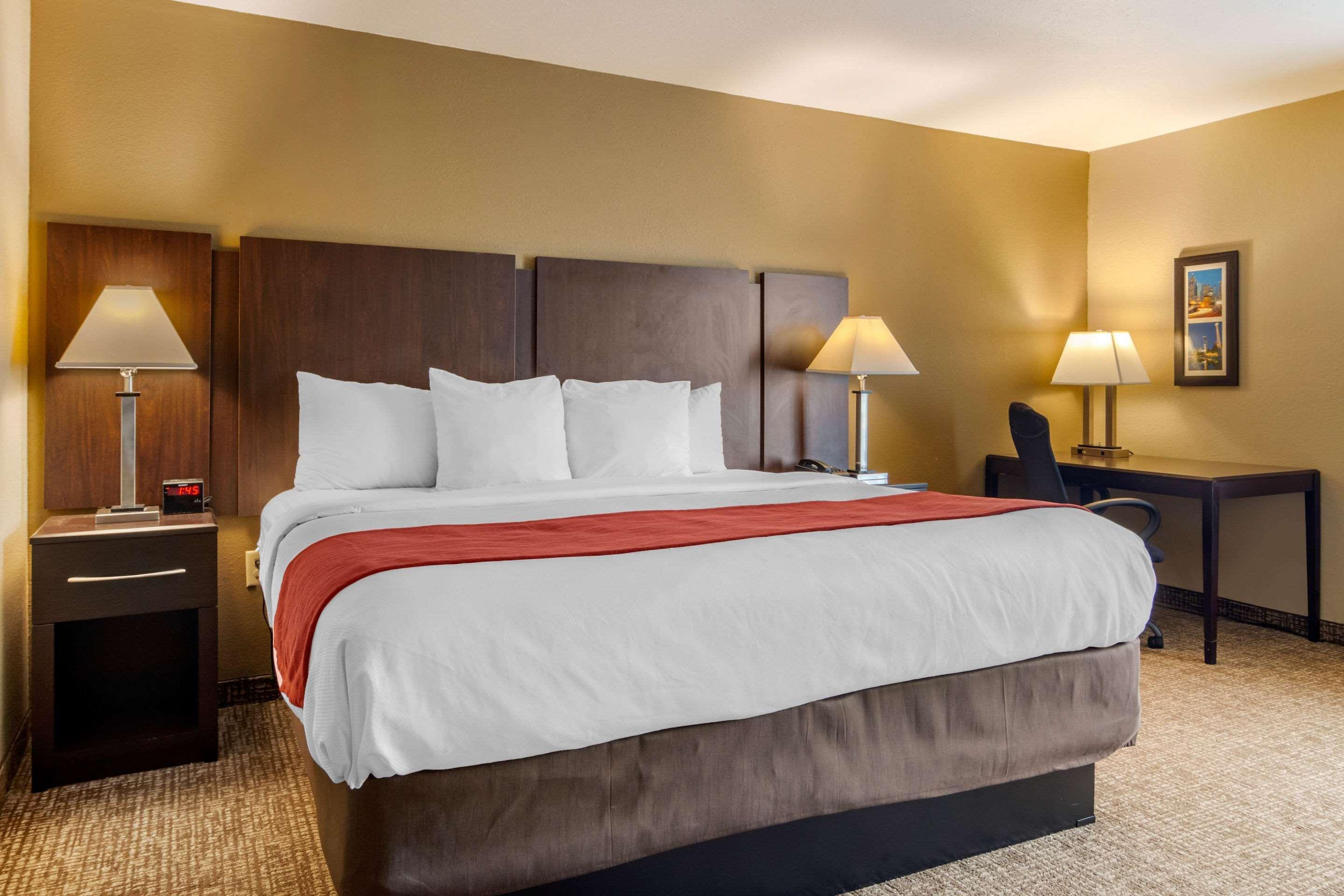 Comfort Inn & Suites Perry National Fairgrounds Area Экстерьер фото