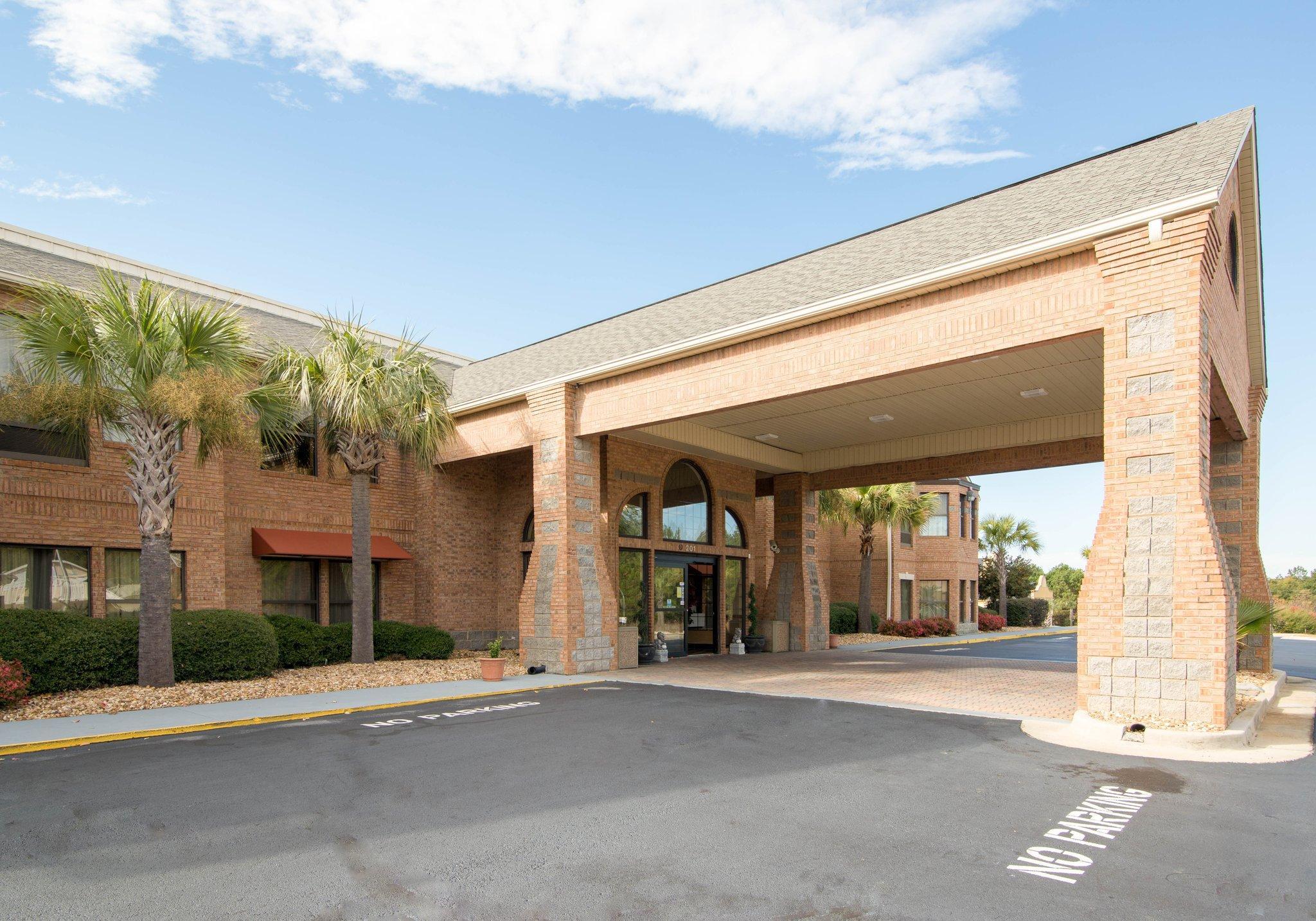 Comfort Inn & Suites Perry National Fairgrounds Area Экстерьер фото