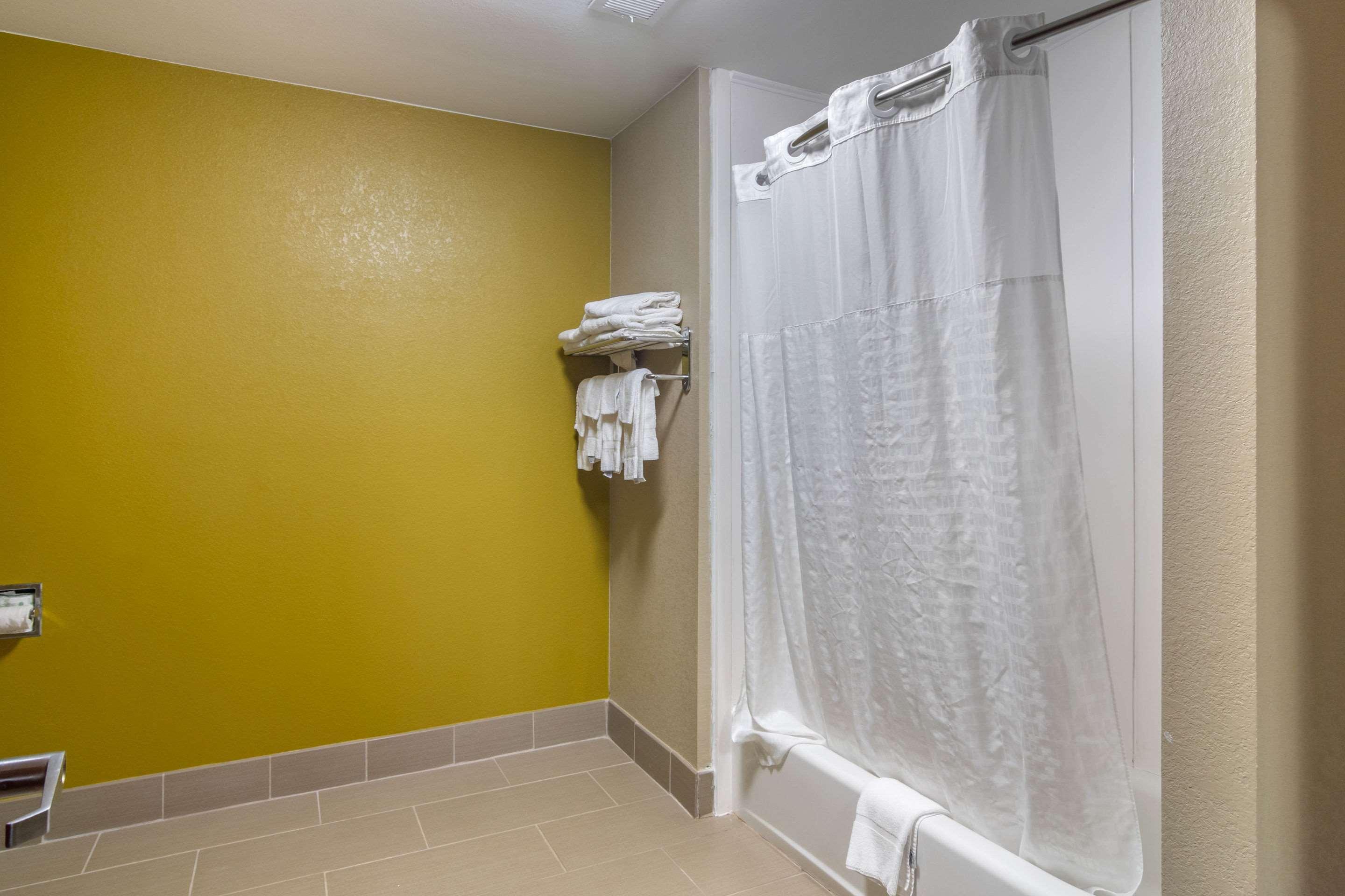 Comfort Inn & Suites Perry National Fairgrounds Area Экстерьер фото