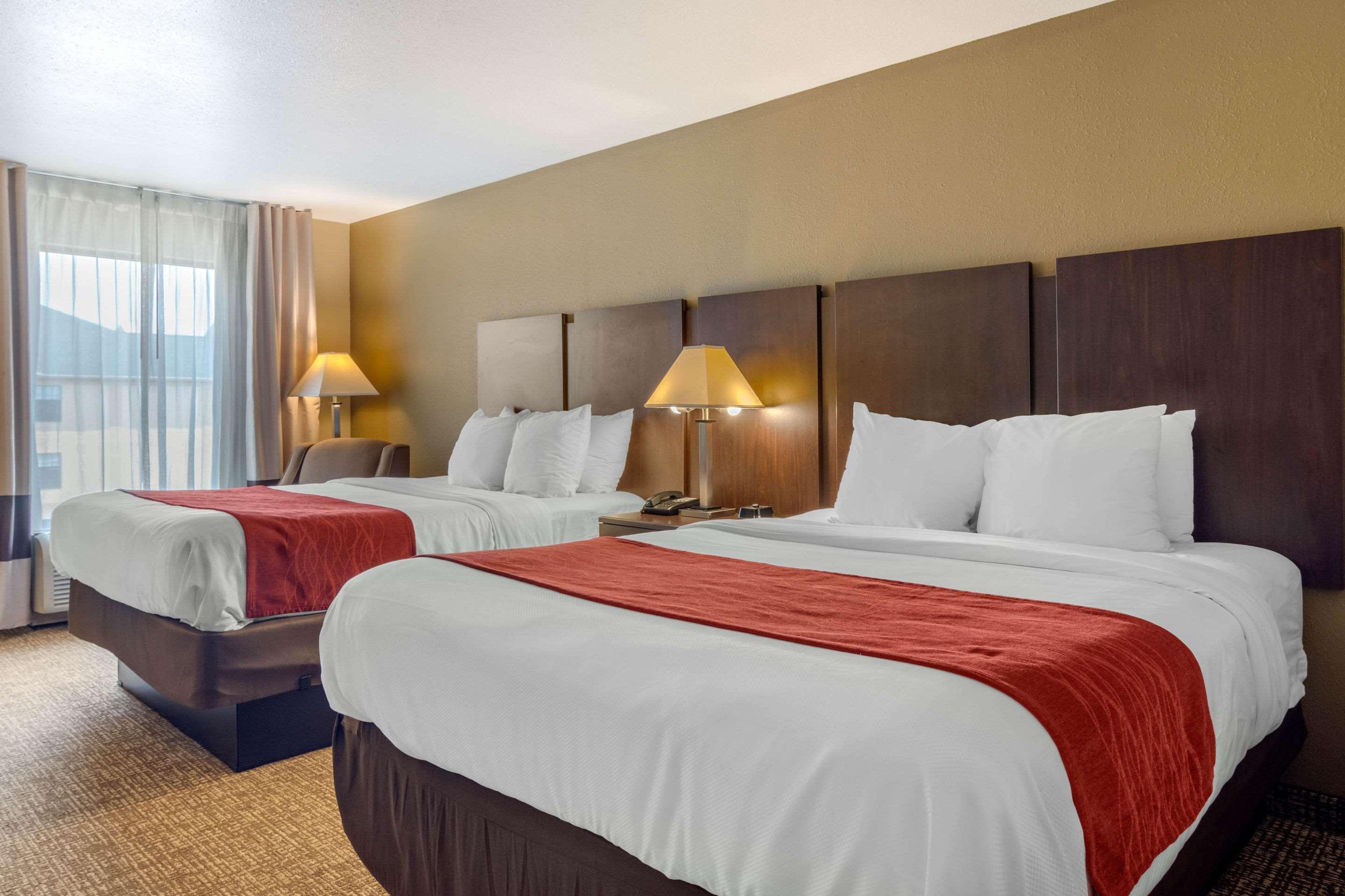 Comfort Inn & Suites Perry National Fairgrounds Area Экстерьер фото